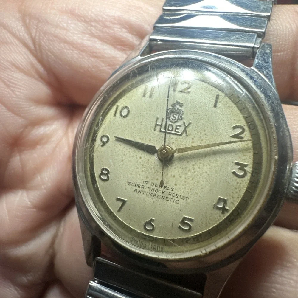 Working VTG HideX CALENDAR Swiss‎ 17 Jewels Manual Wind Mens Watch 30mm Fit 7in